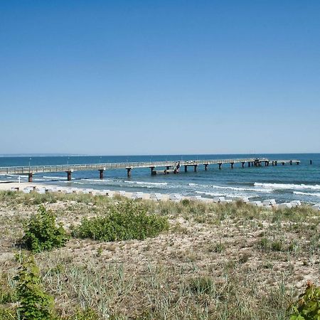 Nah Am Meer, Ruhige Lage, Gratis Nutzung Vom Ahoi Erlebnisbad Und Sauna In Sellin - Haus Inselblick Fewo 02 Goehren  Buitenkant foto