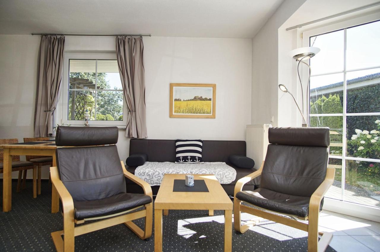 Nah Am Meer, Ruhige Lage, Gratis Nutzung Vom Ahoi Erlebnisbad Und Sauna In Sellin - Haus Inselblick Fewo 02 Goehren  Buitenkant foto